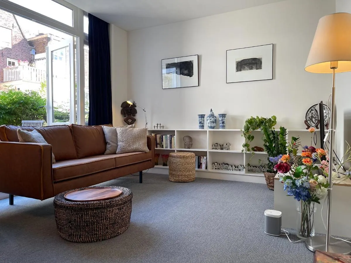 Here'S Lucy Amsterdam Apartment